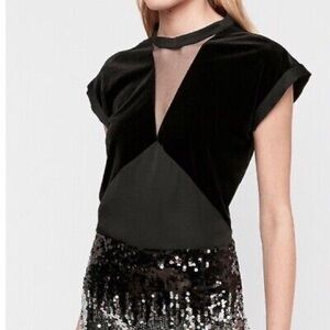 BY EXPRESS V NECK SATIN VELVET TANK TOP!❤️🎁